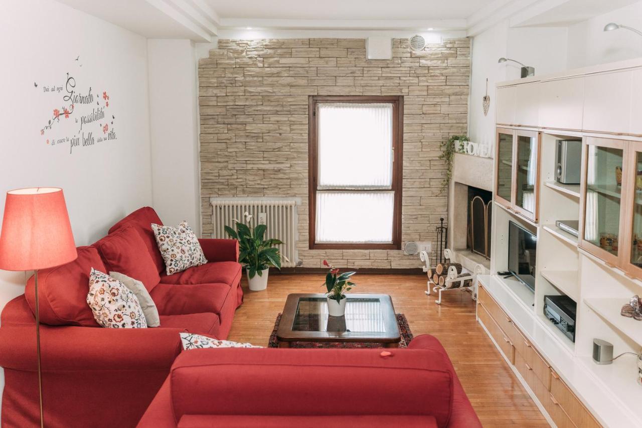 Palladio Apartment - Vista Fiume, In Centro Con Garage فيتشنزا المظهر الخارجي الصورة