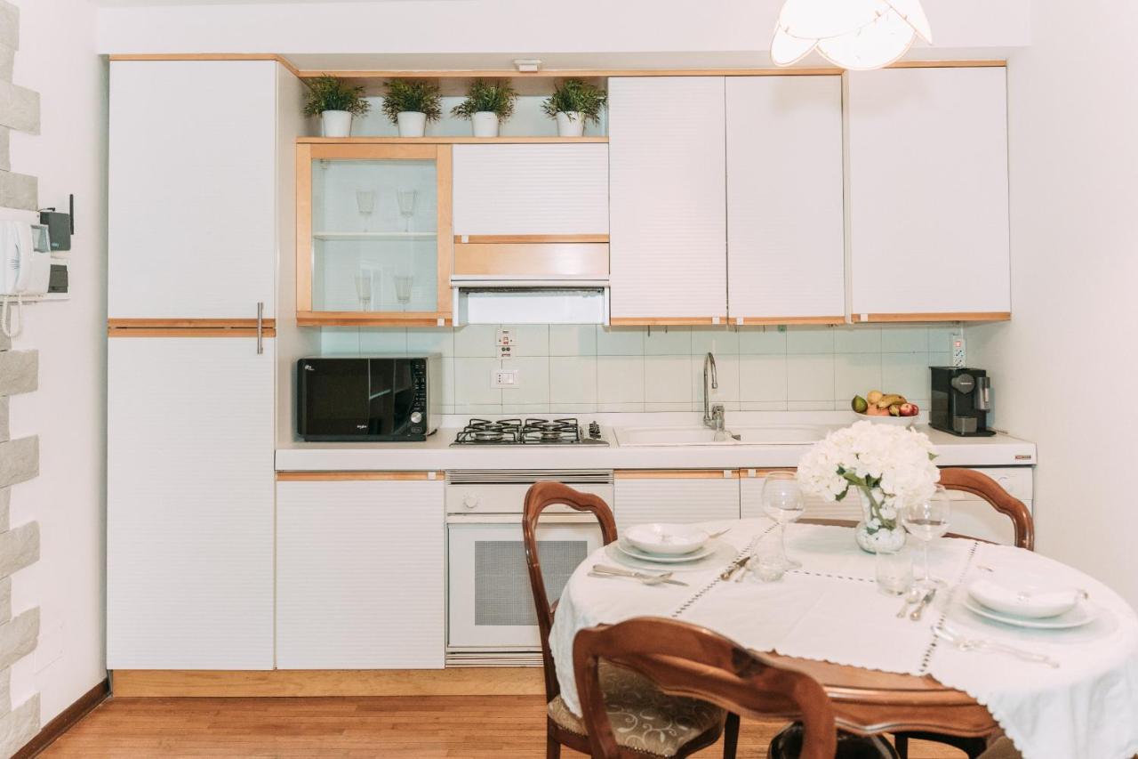Palladio Apartment - Vista Fiume, In Centro Con Garage فيتشنزا المظهر الخارجي الصورة
