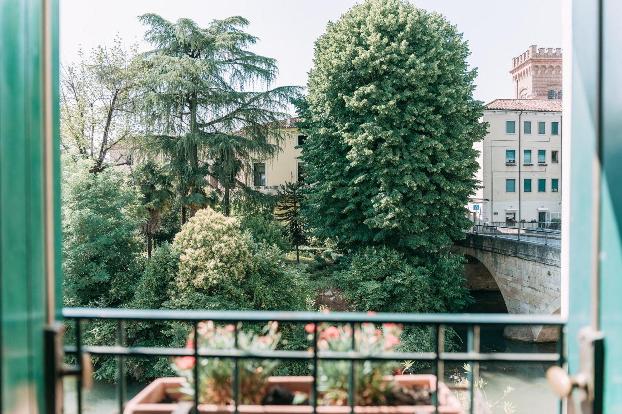 Palladio Apartment - Vista Fiume, In Centro Con Garage فيتشنزا المظهر الخارجي الصورة